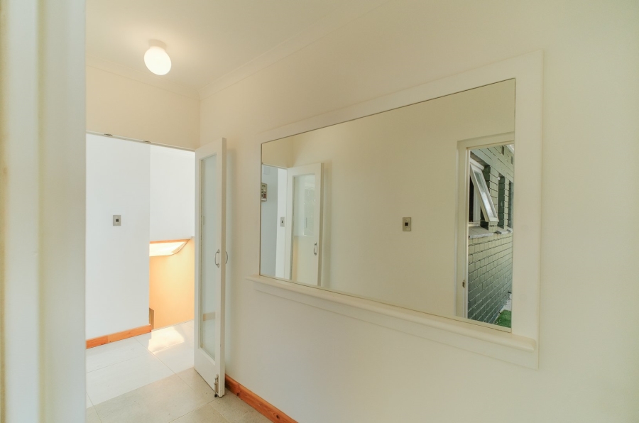 5 Bedroom Property for Sale in Simons Town Western Cape